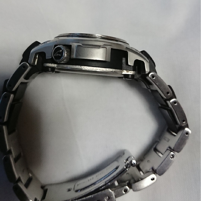 CASIO(カシオ)のCASIO【カシオ】MT-G･メンズ腕時計(稼働品)難あり メンズの時計(腕時計(アナログ))の商品写真