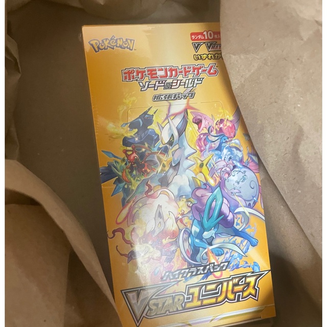 ポケモンカード vユニバース 1box シュリンクトレーディングカード