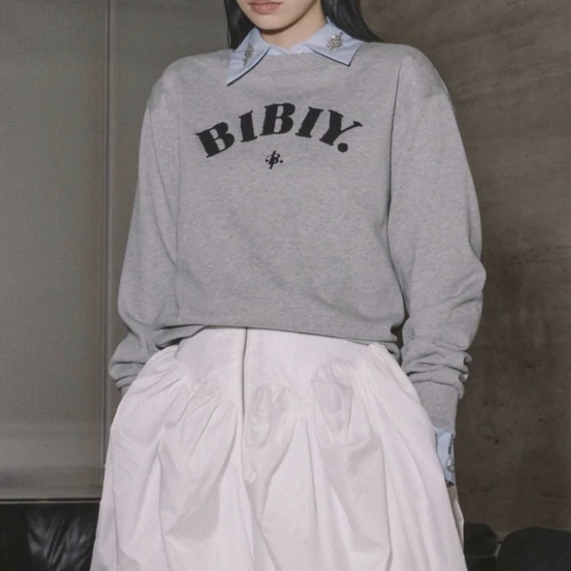 正規品　新品未使用　Bibiy. B. SWEATSHIRT