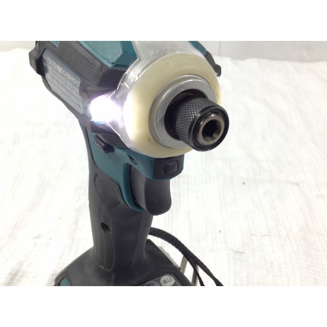 ☆品☆ makita マキタ 18V 充電式インパクトドライバ TD171D 青/ブルー バッテリ2個 BL1830B(18V 3.0Ah) 充電器 ケース付き 66500