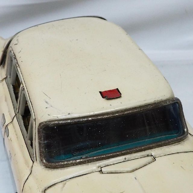 萬代屋【初代トヨペット クラウン警視庁パトカー欠品有】ブリキ 萬代屋【初代トヨペット クラウン警視庁パトカー欠品有】ブリキ