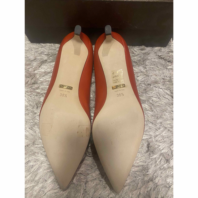 Gucci(グッチ)の新品　グッチ　GUCCI ローヒールパンプス　38.5 レディースの靴/シューズ(ハイヒール/パンプス)の商品写真