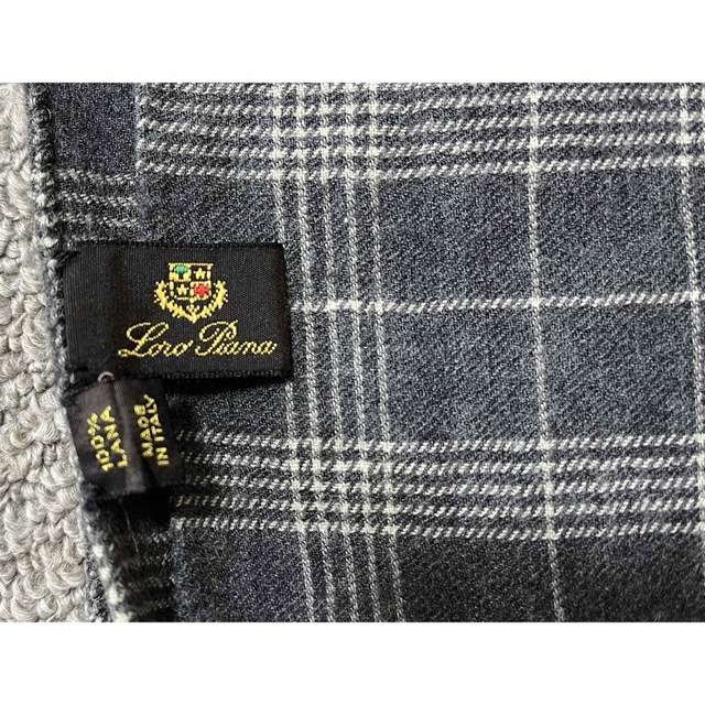 LORO PIANA(ロロピアーナ)のLORO PIANA ロロピアーナ ストール マフラー　グレーチェック　美品 メンズのファッション小物(ストール)の商品写真