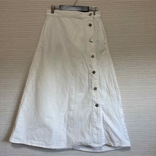 ジーユー(GU)の新品ホワイトロングスカート(ロングスカート)