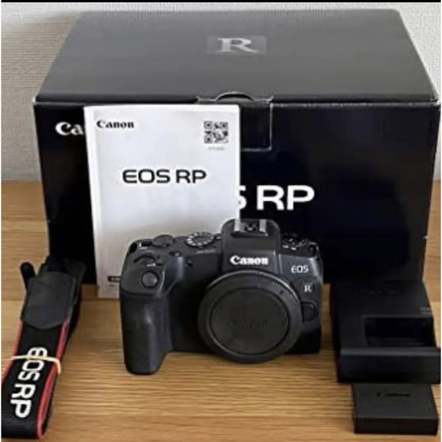 Canon ミラーレス一眼カメラ EOS RP ボディー EOSRP 美品！綺麗 【25