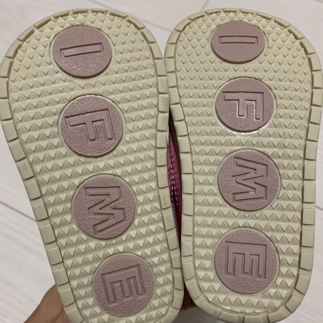 IFME(イフミー)の新品タグ付き！IFMEイフミー  14.0㎝ピンクファーブーツ　もこもこ キッズ/ベビー/マタニティのベビー靴/シューズ(~14cm)(ブーツ)の商品写真