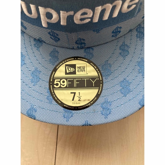 Supreme(シュプリーム)のSupreme Monogram Box Logo New Era® メンズの帽子(キャップ)の商品写真