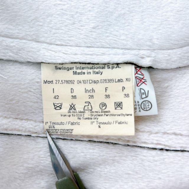 FENDI(フェンディ)の美品 FENDI フェンディ ロングコート ムートンコート グレー レディースのジャケット/アウター(ロングコート)の商品写真