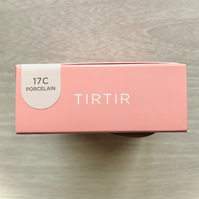 新品TIRTIR ティルティル ピンク クッションファンデーション 17C  コスメ/美容のベースメイク/化粧品(ファンデーション)の商品写真