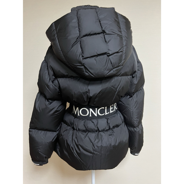 ファッション通販】 MONCLER - モンクレール ダウン ベルト付き ダウン