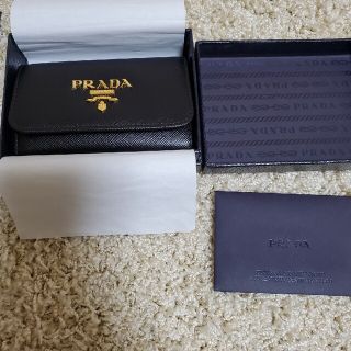 プラダ(PRADA)のたくやん様専用　(新品未使用)プラダ　キーケース(キーケース)