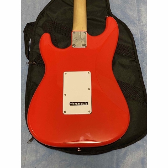 Fender(フェンダー)のSquier by Fender スクワイア ストラトキャスター！ 楽器のギター(エレキギター)の商品写真