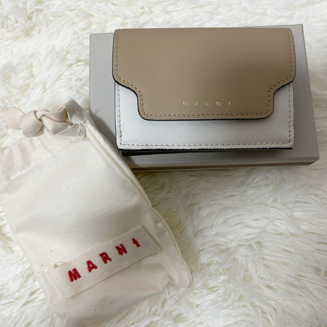 Marni(マルニ)のマルニMARUNI 三つ折り財布 レディースのファッション小物(財布)の商品写真