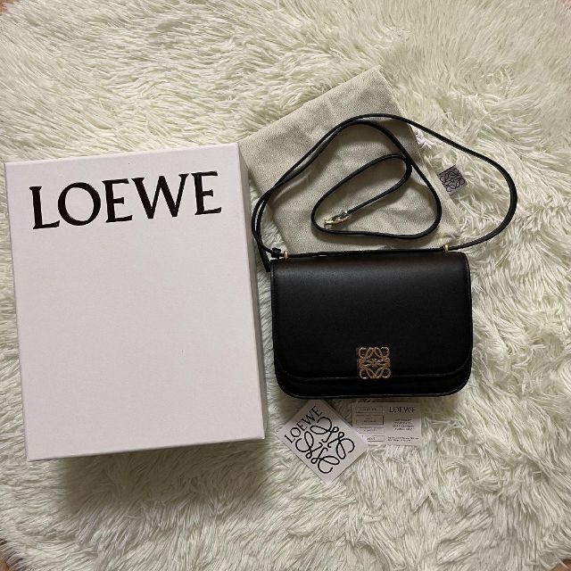 激安通販の LOEWE ショルダーバッグ LOEWE ロエベ 新品未使用