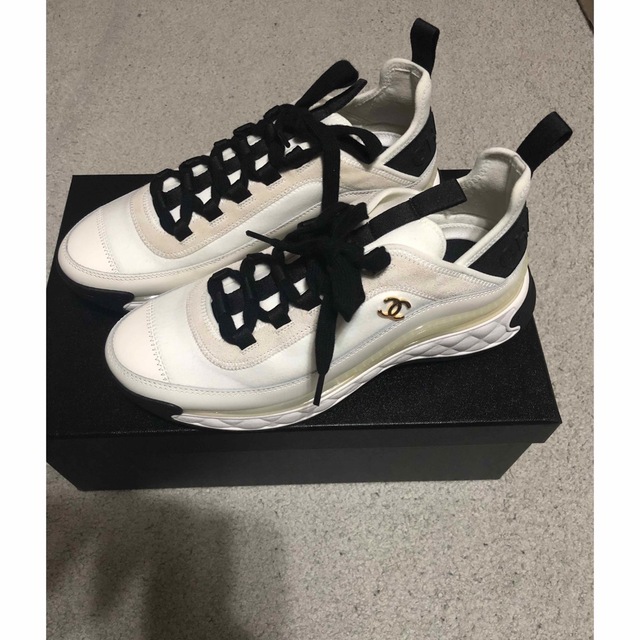 日本限定 CHANEL - ココマーク スニーカー CHANEL シャネル スニーカー
