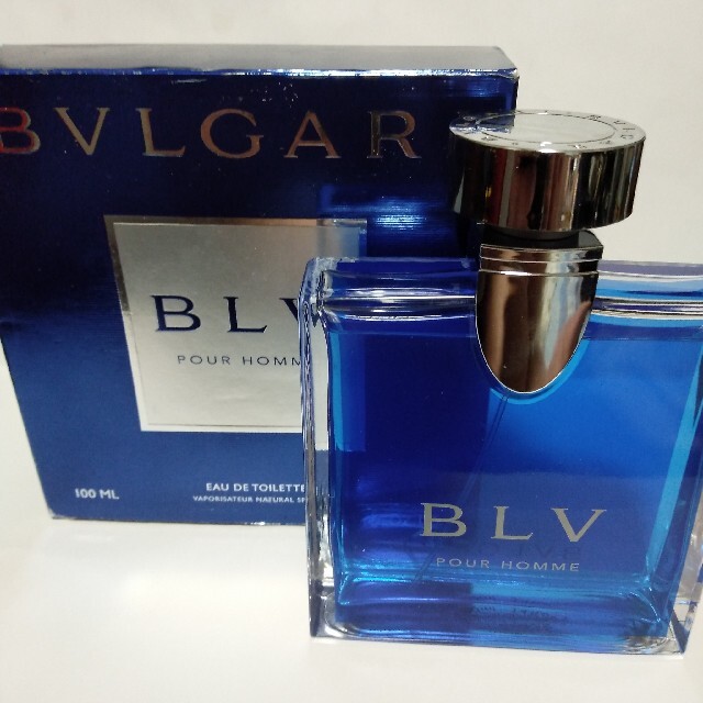 男女兼用 お取り置き中 BVLGARI ほぼ未使用品100mlブルガリブループールオムオードトワレ 香水(男性用)