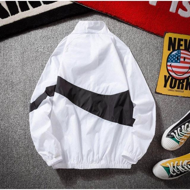 ナイロンジャケット ウインドブレーカー  2XL ホワイト ユニセックス 新品 メンズのジャケット/アウター(ナイロンジャケット)の商品写真