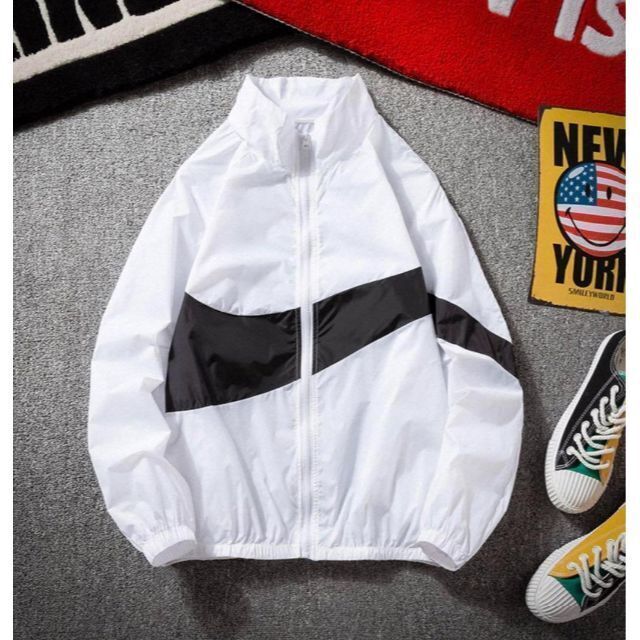 ナイロンジャケット ウインドブレーカー XL ホワイト ユニセックス 新品 メンズのジャケット/アウター(ナイロンジャケット)の商品写真