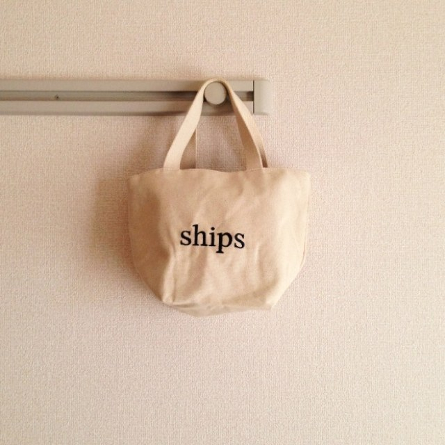 SHIPS(シップス)のSHIPS ♡ ミニバック レディースのバッグ(ハンドバッグ)の商品写真
