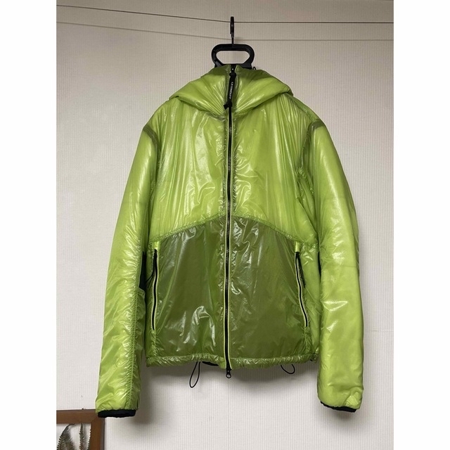 C.P. Company(シーピーカンパニー)のC.P. COMPANY GOGGLE JACKET green メンズのジャケット/アウター(ダウンジャケット)の商品写真