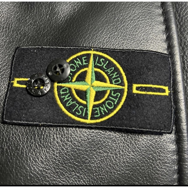 好きに STONEISLAND ワッペン 腕章 ブラック