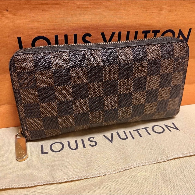 LOUIS VUITTON(ルイヴィトン)の★美品★ルイヴィトン ダミエ エベヌ ジッピーウォレット 長財布 メンズのファッション小物(長財布)の商品写真