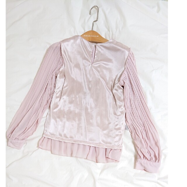 GU(ジーユー)のGU プリーツブラウス(ピンク) レディースのトップス(シャツ/ブラウス(半袖/袖なし))の商品写真