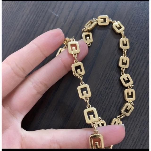 GIVENCHY(ジバンシィ)のヴィンテージ　ジバンシー GIVENCHY ゴールド チェーン ネックレス レディースのアクセサリー(ネックレス)の商品写真