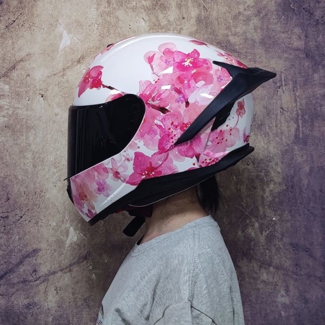 NEWモデル　桜柄フルフェイスヘルメットDOT認証バイクヘルメット四季　男女兼用バイク