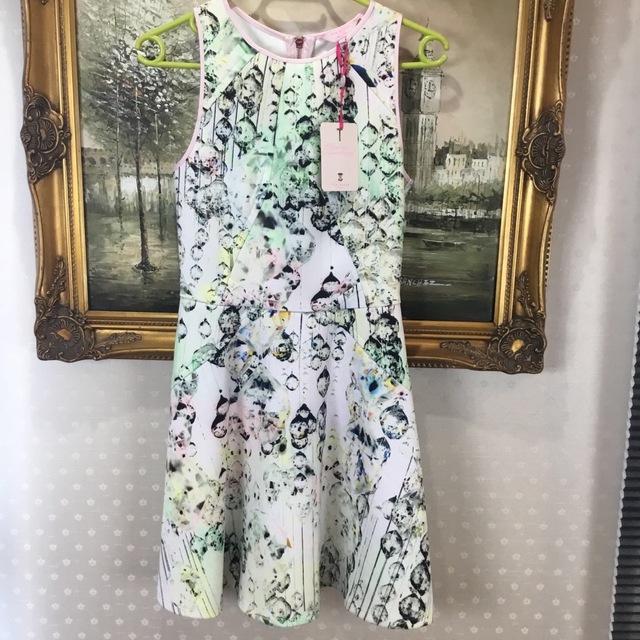 新品☆ Ted Baker 膝丈ワンピース　　サイズ1 | フリマアプリ ラクマ