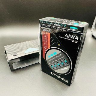 aiwa hs-r9 ラジオ カセット ボーイ ポータブル アイワの通販 by E