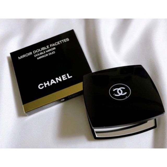 CHANEL コンパクトミラー 鏡 箱なし