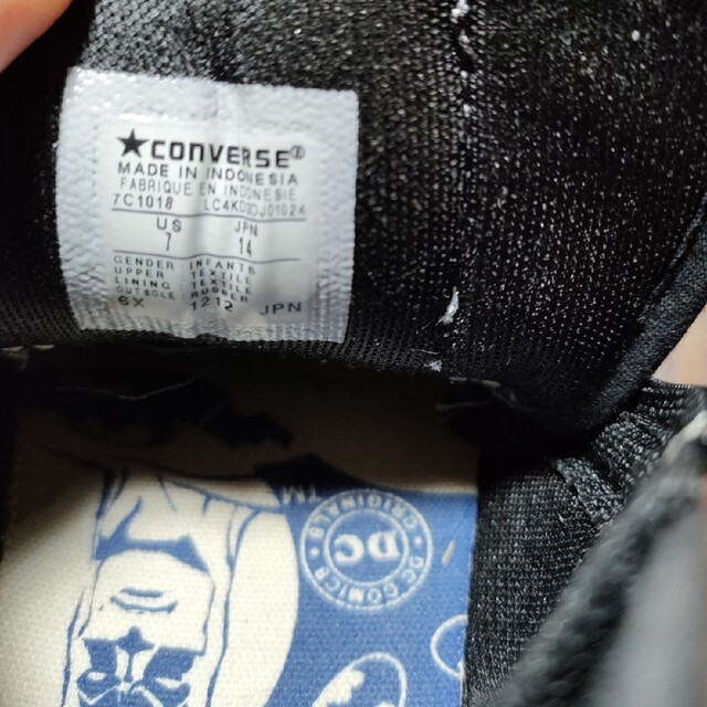 CONVERSE(コンバース)のconverse ハイカット　バッドマン キッズ/ベビー/マタニティのベビー靴/シューズ(~14cm)(スニーカー)の商品写真