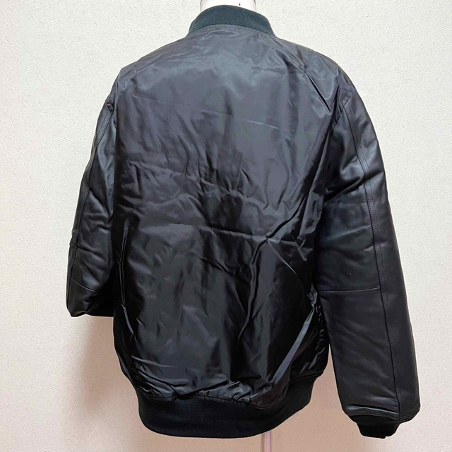 新品タグ付き☆ラムレザー切り替えMA-1ジャケット XLサイズ メンズのジャケット/アウター(レザージャケット)の商品写真