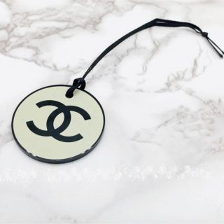 シャネル(CHANEL)のシャネル     チャーム　クリーム　希少　レア(チャーム)