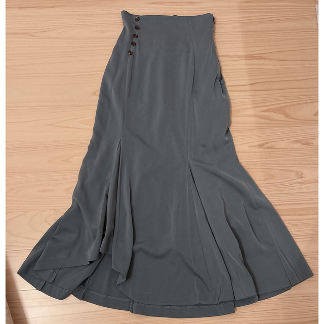 Lily Brown(リリーブラウン)のリリーブラウンブルーマーメイドスカート レディースのスカート(ロングスカート)の商品写真
