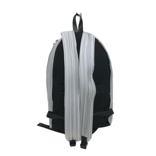 PLEATS PLEASE ISSEY MIYAKE - プリーツプリーズ リュックサック -の