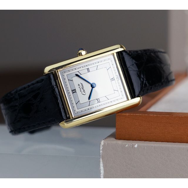Cartier(カルティエ)の美品 カルティエ マスト タンク シルバー文字盤 ローマン LM メンズの時計(腕時計(アナログ))の商品写真