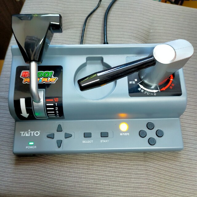 TAITO(タイトー)の【中古】電車でGO!PLUG&PLAY エンタメ/ホビーのゲームソフト/ゲーム機本体(家庭用ゲーム機本体)の商品写真