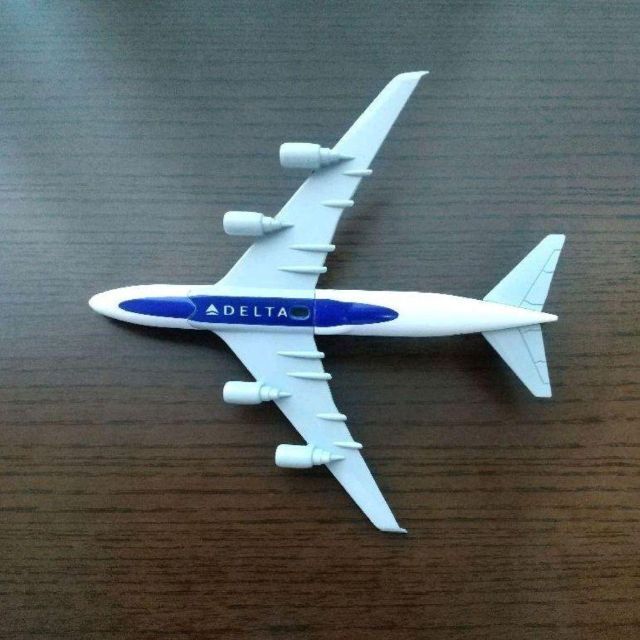 デルタ航空 B747 飛行機模型 16cm アメリカ