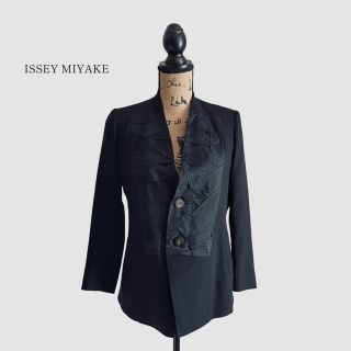 イッセイミヤケ ジャケット/アウターの通販 500点以上 | ISSEY MIYAKE イッセイミヤケ ジャケット/アウターの通販 500点以上 | ISSEY MIYAKE