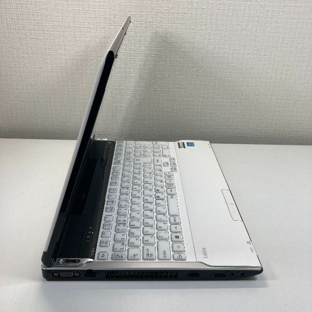 NEC LaVie ノートパソコン Windows11 (H56) - ノートPC