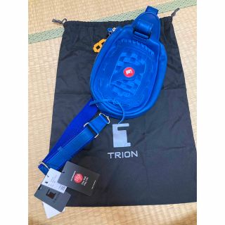 トライオン(TRION)のTRION　トライオン　グローブボディバッグ　ロイヤルブルー(ボディーバッグ)