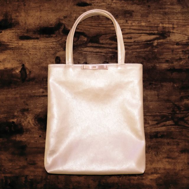 AIMER(エメ)のAIMER：パーティーサブバッグ レディースのバッグ(ハンドバッグ)の商品写真