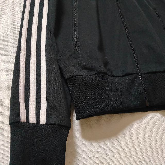 Originals（adidas）(オリジナルス)のadidas 黒 ファイヤーバード 男性XS アディダスジャージ トラックトップ メンズのトップス(ジャージ)の商品写真