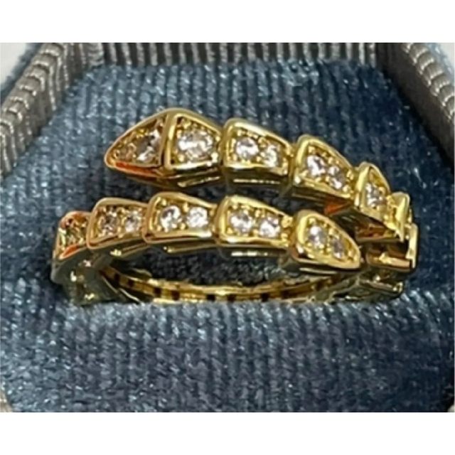 最高品質　スネーク ゴールド　リング　指輪　　SONAダイヤモンド レディースのアクセサリー(リング(指輪))の商品写真