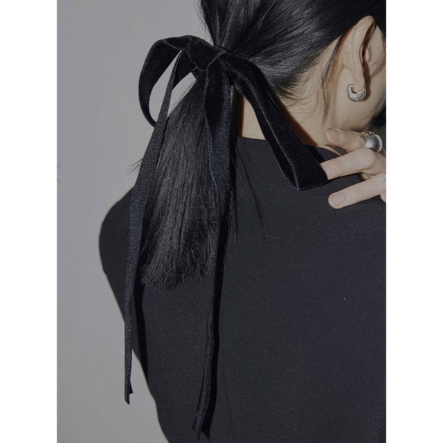 Ameri VINTAGE(アメリヴィンテージ)の【Ameri VINTAGE】VELVET RIBBON HAIR HOOK レディースのヘアアクセサリー(その他)の商品写真