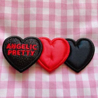 アンジェリックプリティー(Angelic Pretty)のAngelic Pretty Trio Heartクリップ クロ×アカ(バレッタ/ヘアクリップ)