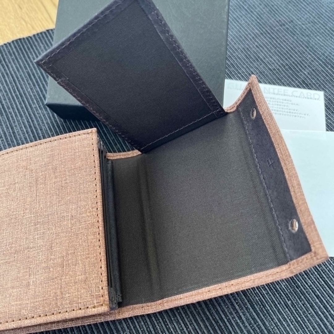 m+(エムピウ)の新品　エムピウ　チョコ メンズのファッション小物(折り財布)の商品写真