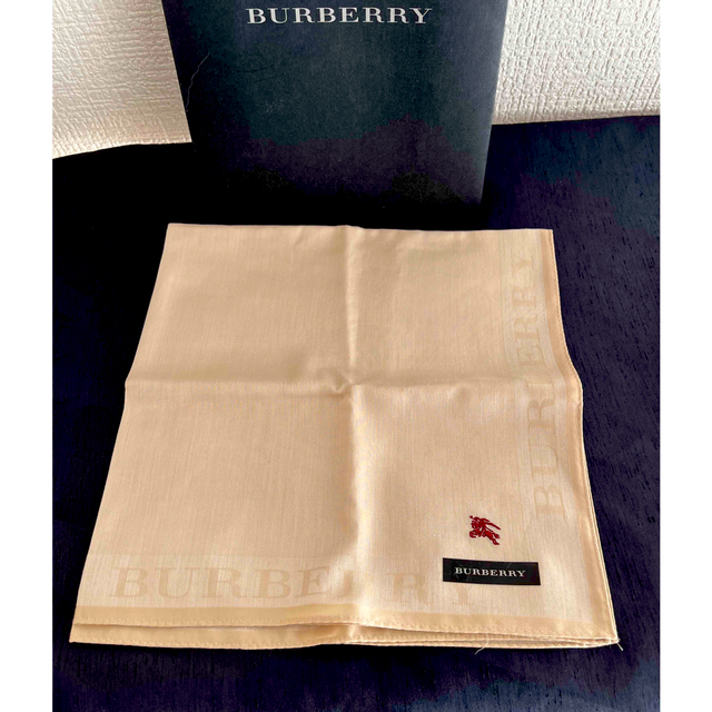 BURBERRY(バーバリー)の【新品未使用】BURBERRY  バーバリーハンカチ２枚セット メンズのファッション小物(ハンカチ/ポケットチーフ)の商品写真